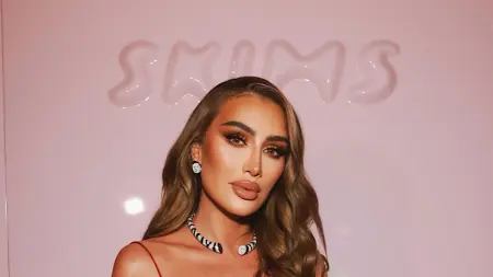 related_news_inside_blogsمايا دياب تساند دينا الشربيني وتكشف كواليس الهجوم الأخير