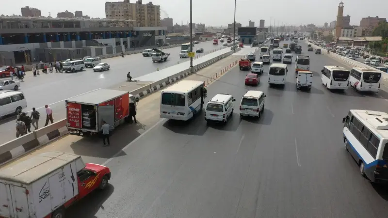 وزارة النقل المصرية تحذر المواطنين من استخدام الحارة المخصصة للأتوبيس الترددي