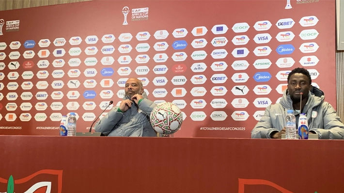 كأس أمم إفريقيا - مدرب نيجيريا يطالب لاعبيه بتجاهل إخفاق المونديال 