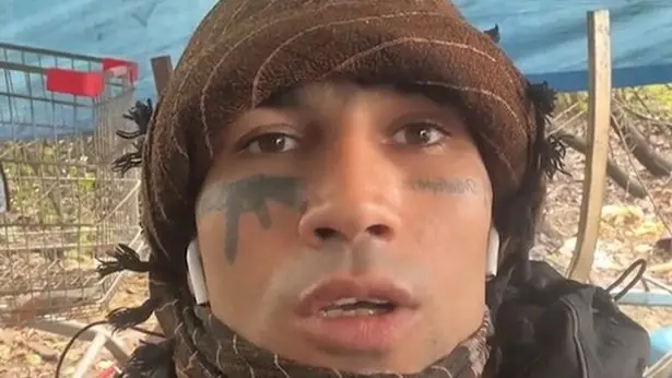 صرخ من قفص الاتهام.. إدانة مهاجر هدّد زعيما بريطانيا بالقتل