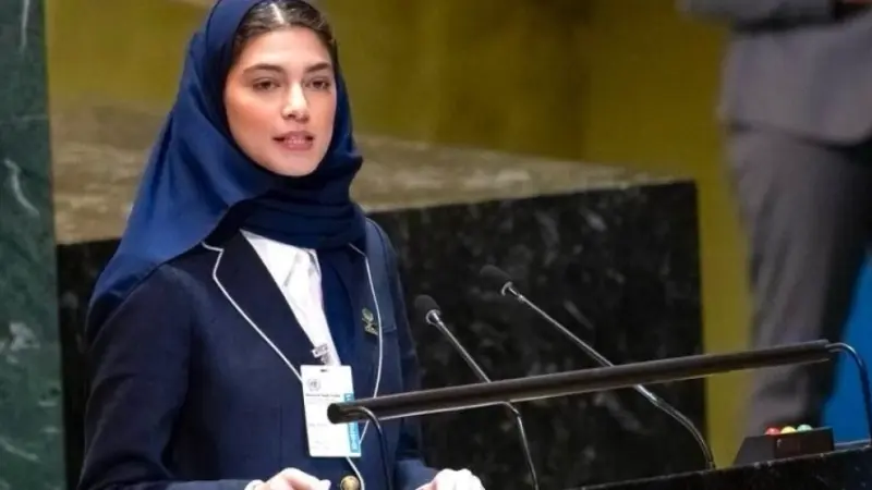 فخر للسعودية.. من هي جنى الريفي التي أبهرت الجميع في الأمم المتحدة؟