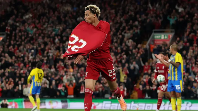 نتيجة وملخص مباراة ليفربول ضد ساوثهامبتون في كأس الرابطة الإنجليزية.. عبور صعب لـ"الريدز"