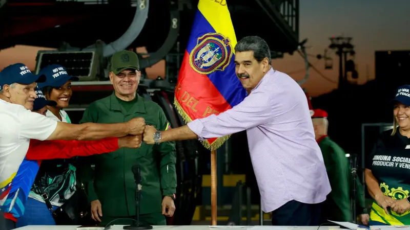 كيف وصلت المواجهة بين أميركا وفنزويلا إلى حافة الانفجار؟