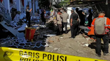 related_news_inside_blogsفيديو - زلزال بقوة 7.6 درجات يضرب إندونيسيا.. وهذا ما حدث