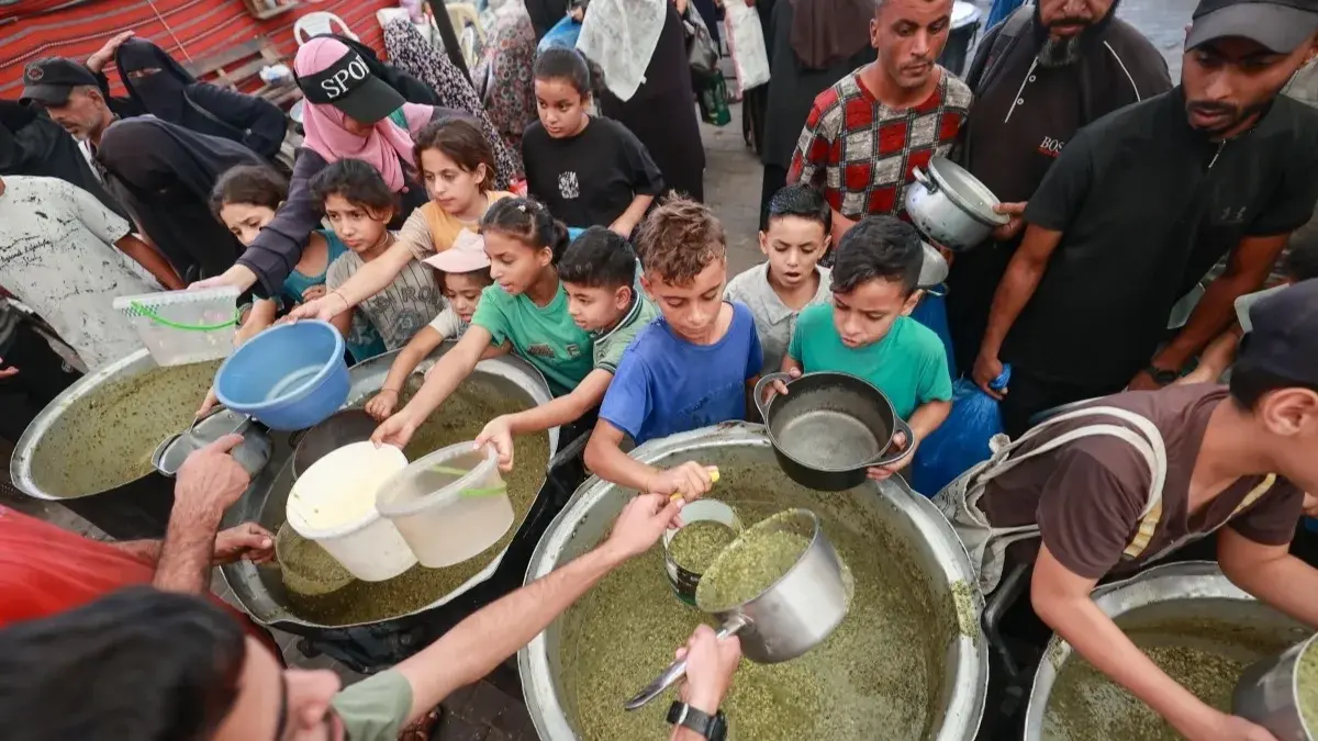 الفلسطينيون في غزة دفعوا ثمناً غالياً من جراء الحرب والخسائر الواسعة (رويترز) الفلسطينيون في غزة دفعوا ثمناً غالياً من جراء الحرب والخسائر الواسعة (رويترز)