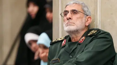 related_news_inside_blogsتقرير: هذا الشخص المقرب من خامنئي هو عميل إسرائيل في إيران