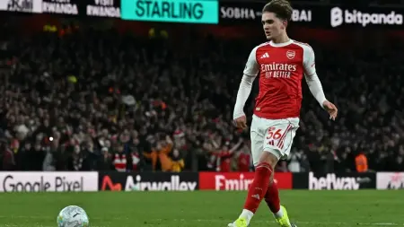 related_news_inside_blogsسبب غريب يمنع ماكس داومان من التواجد بغرف ملابس أرسنال