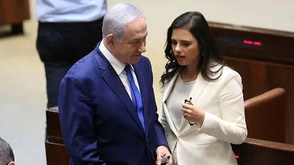 فيديو – "خائنة نتانياهو".. قراصنة يخترقون هاتف مسؤولة إسرائيلية بارزة