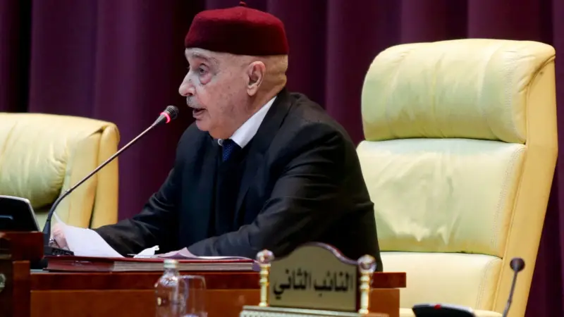 البرلمان يعتمد خارطة طريق لجنة 6+6.. هل اقتربت ليبيا من تشكيل حكومة؟