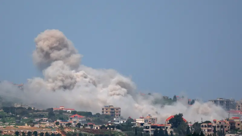 قتيل بغارة إسرائيلية جنوب لبنان رغم بدء سريان وقف إطلاق النار