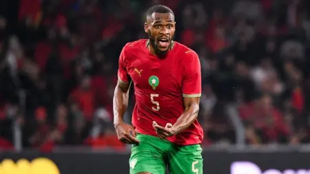 related_news_inside_blogsأسرار خاصة.. كيف يحافظ عيسى ديوب على جاهزيته في الدوري الإنجليزي؟