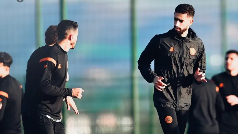 القنوات الناقلة لمباراة نهضة بركان ضد الهلال اليوم في دوري أبطال إفريقيا مع الموعد والتشكيلة