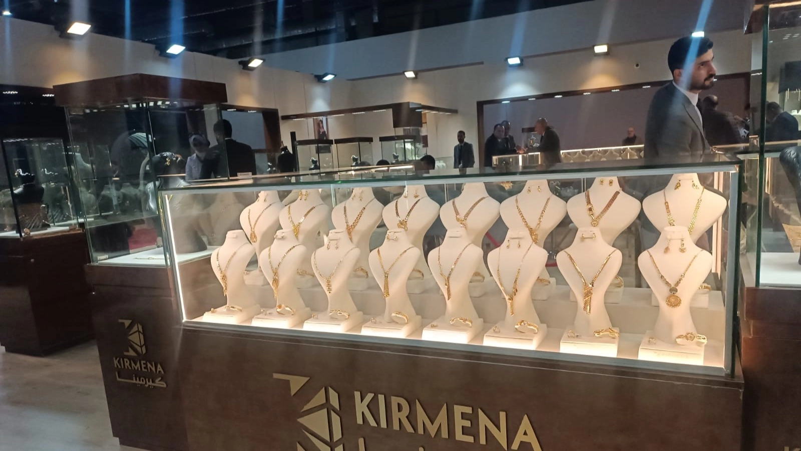 أسعار الذهب اليوم الجمعة 19/12/2025 في مصر.. هبوط عيار 21 