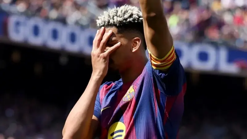 صراع اللقب يشتعل.. المباريات المتبقية لبرشلونة وريال مدريد في الدوري الإسباني