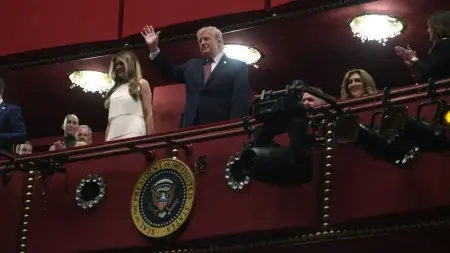 related_news_inside_blogsالبيت الأبيض: ترامب سيلقي خطابا للأمة حول إيران مساء الأربعاء