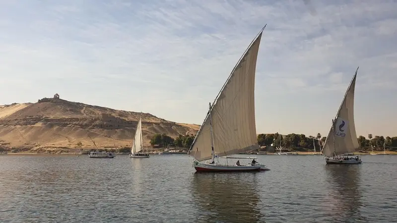 هل تنحسر الموجة الحارة اليوم الإثنين في مصر؟ خبراء يوضحون