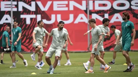 related_news_inside_blogsكأس العالم 2026 - 12 لاعبا من إيران يشاركون في الحصة التدريبية المفتوحة للإعلام