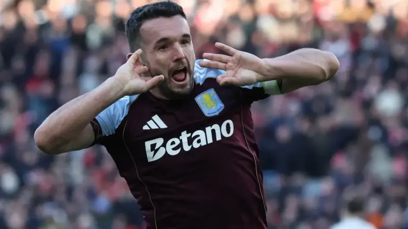 الدوري الإنجليزي - أستون فيلا يصعد للوصافة مؤقتا بانتصار مريح على نوتنغهام فورست