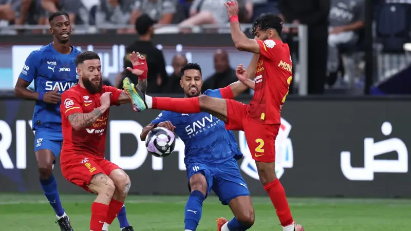 القنوات الناقلة لمباراة القادسية ضد الاتفاق اليوم في دوري روشن السعودي مع الموعد والتشكيلة