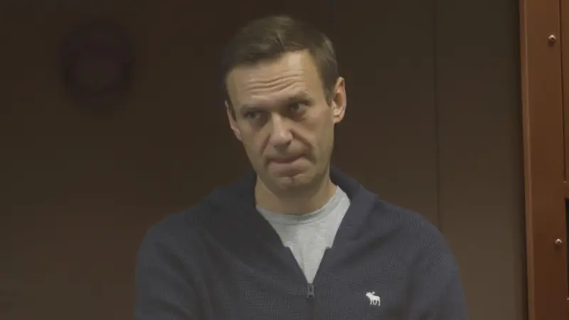 "سأموت في السجن".. مذكرات نافالني تُثير الجدل