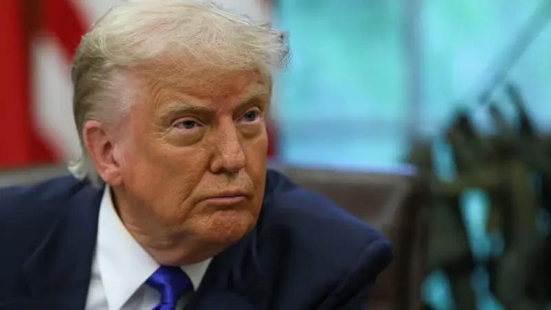 سقوط تعريفات ترامب يشعل حرب استرداد المليارات