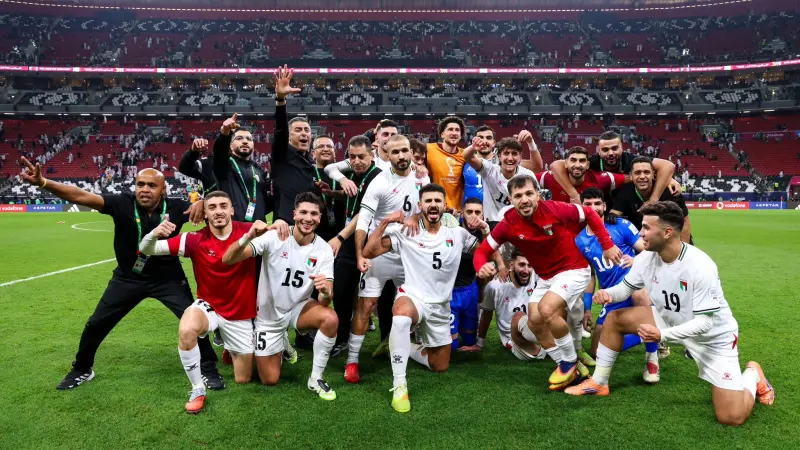 جدول مواعيد مباريات اليوم الخميس 04/12/2025 والقنوات الناقلة والمعلقين