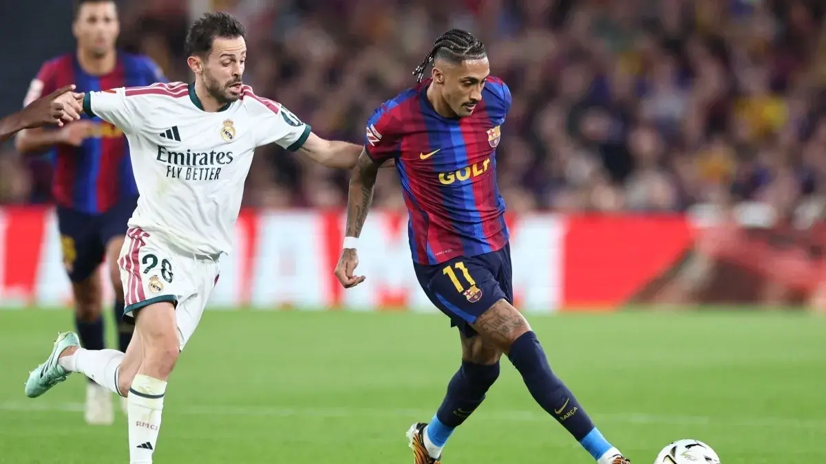 برشلونة يوجه ألافيس لحساب الجولة الـ11 من الدوري الإسباني (رويترز) برشلونة يوجه ألافيس لحساب الجولة الـ11 من الدوري الإسباني (رويترز)