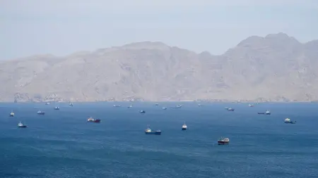 related_news_inside_blogsتحالف جديد في مضيق هرمز.. تفاصيل خطة أميركية لإعادة الملاحة