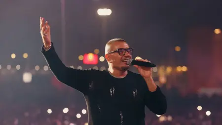 related_news_inside_blogsما حقيقة اعتزال عمرو دياب الغناء؟ جمهوره في حالة صدمة