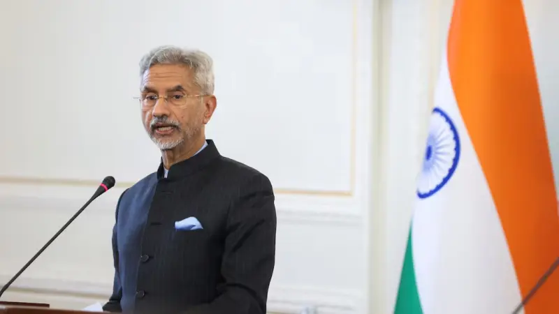 اتصال هاتفي بين وزيري خارجية الهند وإيران وسط تصاعد الأزمة العسكرية