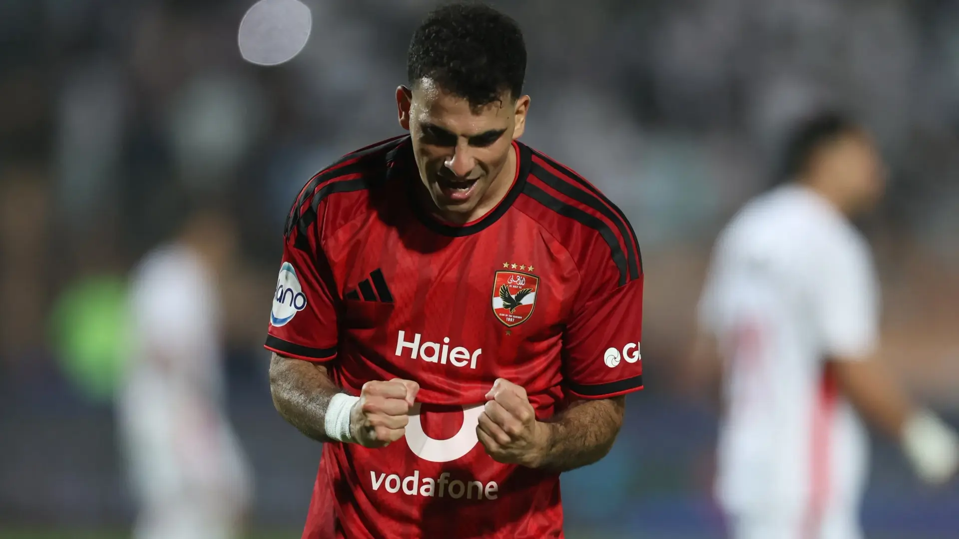 الأهلي يبلغ دور المجموعات في كأس الكونفدرالية (رويترز) الأهلي يبلغ دور المجموعات في كأس الكونفدرالية (رويترز)