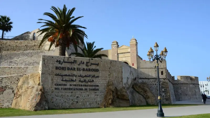 القوات المسلحة المغربية تشرف على تأهيل برج دار البارود