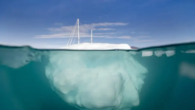 دراسة جديدة تكشف معلومات مذهلة عن برك الجليد الذائبة