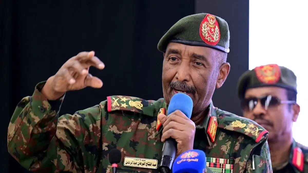 الأزمات تلاحق حكومة بورتسودان بعد ملف الكيميائي وتضيق الخناق على البرهان (أ ف ب) الأزمات تلاحق حكومة بورتسودان بعد ملف الكيميائي وتضيق الخناق على البرهان (أ ف ب)