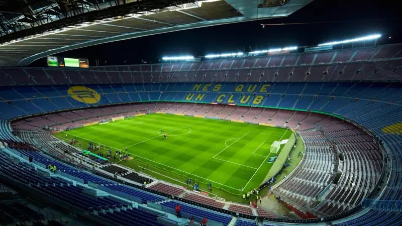 بعد طول غياب وتأخير.. هذا موعد عودة برشلونة للكامب نو