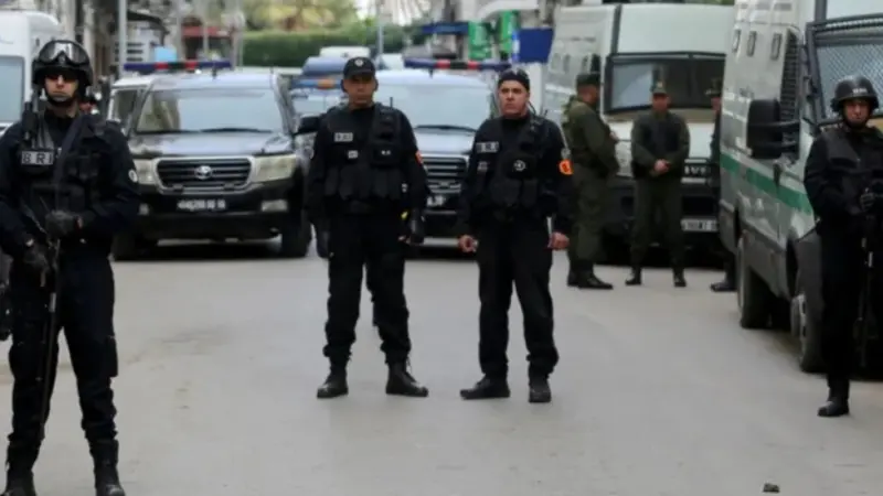 فيديو لجريمة بشعة في بوسماعيل بولاية تيبازة يشعل غضب الجزائريين