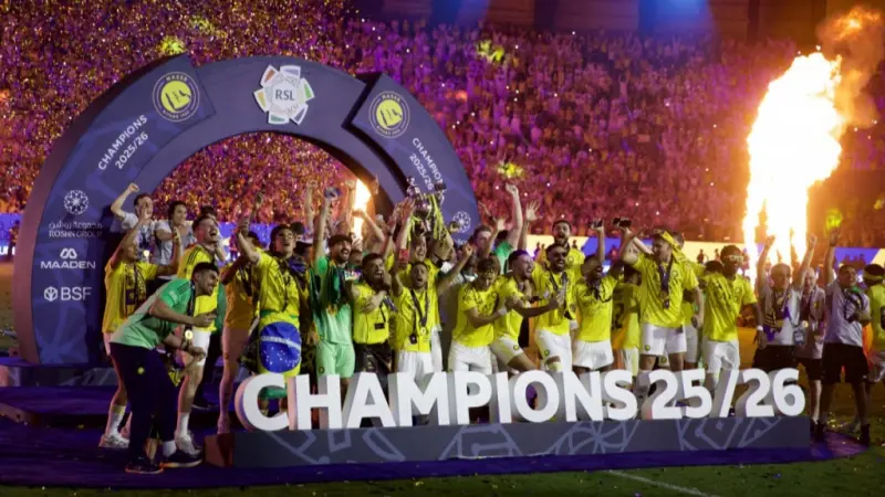 انطلاقة مرتقبة لدوري روشن.. النصر في اختبار الفتح وقمة مبكرة بين الهلال والأهلي