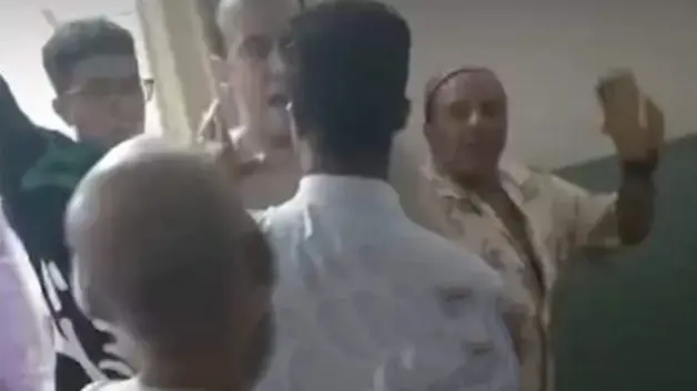 فيديو محمد فؤاد.. التفاصيل كاملة لاعتداء المطرب على طبيب مستشفى عين شمس التخصصي