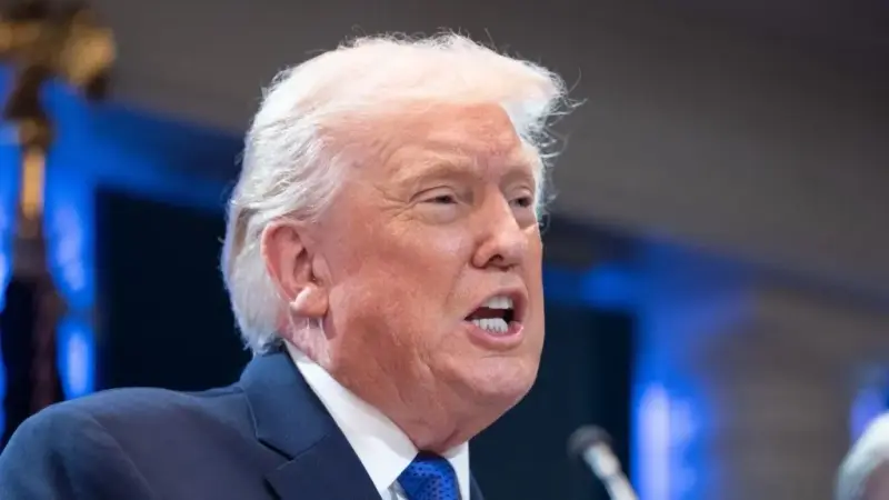 أزمات متلاحقة تسبق خطاب ترامب المرتقب أمام الكونغرس