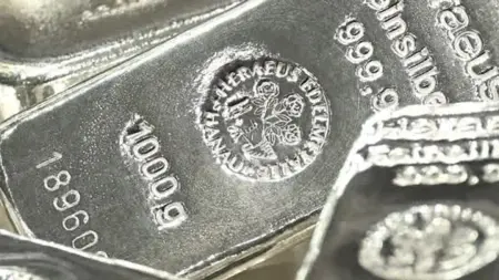 related_news_inside_blogsخسائر ثقيلة للفضة في السوق الفورية.. انخفاض 11%