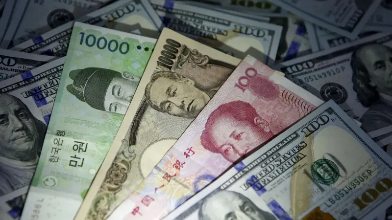 أسواق العملات تترقب تصريحات مهمة حول الفائدة الأميركية