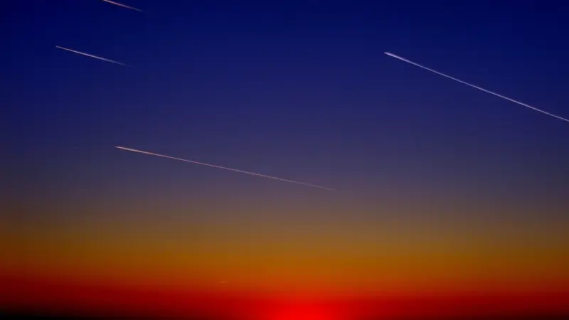 العراق.. توضيح رسمي يكشف حقيقة سقوط النيزك