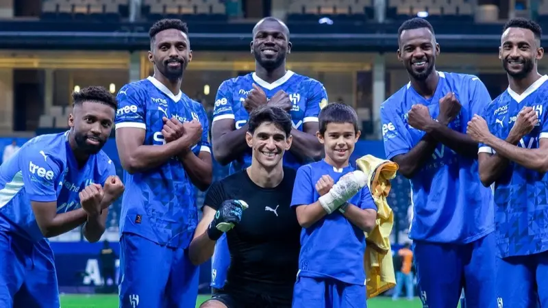 غيابات وقائمة تشكيلة الهلال اليوم.. صراع تأمين الوصافة