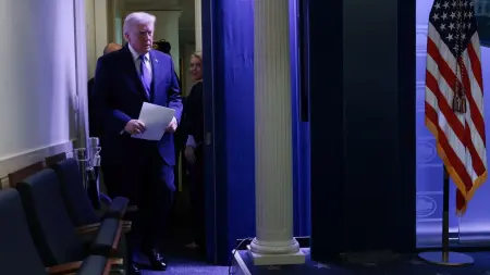 related_news_inside_blogsترامب يتحدى المحكمة العليا.. 10% رسوم على جميع الدول