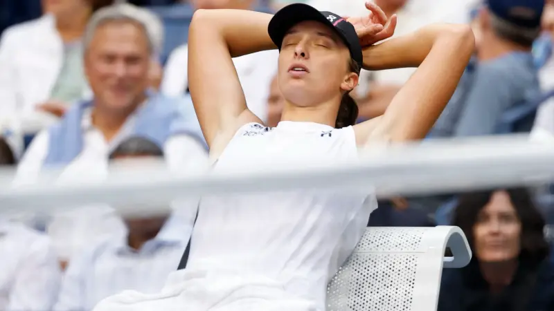 أميركا المفتوحة - شفيونتيك تُثير الجدل بسبب تعليقها مع أحد الصحفيين