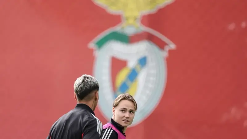 نجم بنفيكا يمثل أمام القضاء بسبب مقطع فيديو جنسي.. ما القصة؟