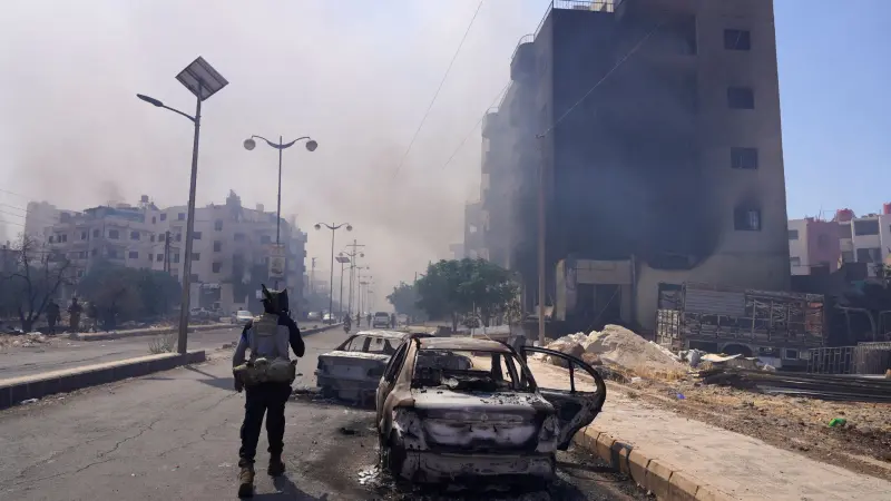 آخر أخبار السويداء.. استمرار الاشتباكات بين الدروز والعشائر