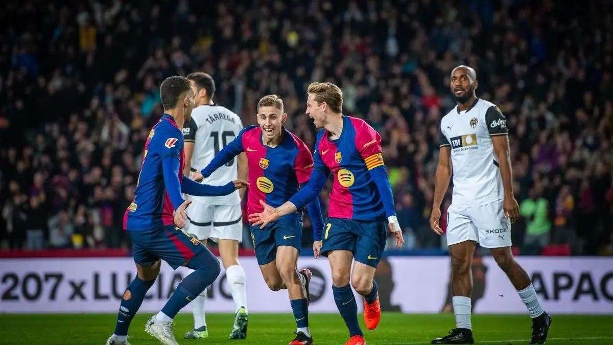 برشلونة يبحث عن الانفراد بصدارة الليغا أمام فالنسيا بملعب ميستايا (إكس) برشلونة يبحث عن الانفراد بصدارة الليغا أمام فالنسيا بملعب ميستايا (إكس)