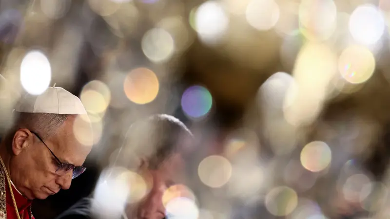 البابا إلى بيروت.. رسالة سلام للبنان المُنهك