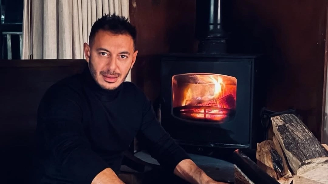 مصطفى شعبان يستقبل مولودته الأولى بالتزامن مع تحضيرات رمضان 